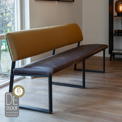 Bree&rsquo;s new world dining bench Solution