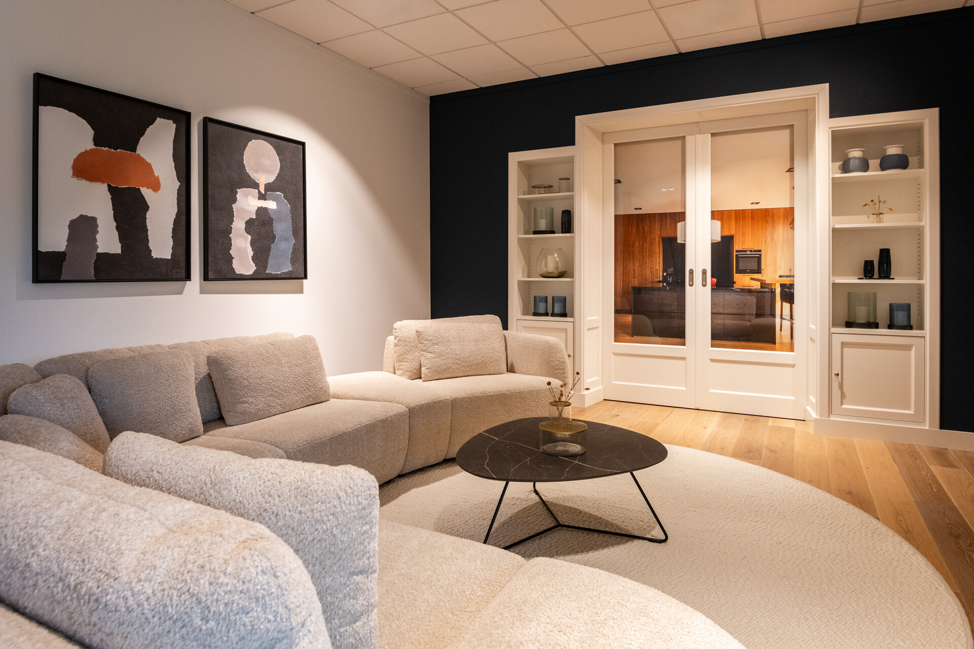 Opt for an intimate setting or go for a grand and luxurious statement.